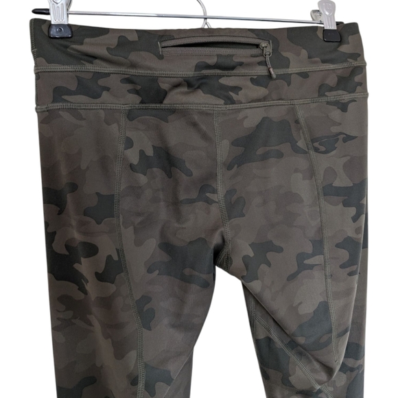 Lululemon Run: Inspire Crop II Womens 4 Active Run Yoga Ahtleisure Camo Green - Picture 7 of 15
